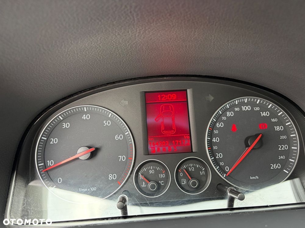 Volkswagen Touran 2.0 FSI Automatik Highline - 29