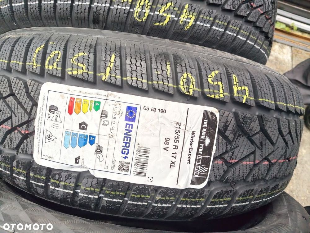 Nowe opony zimowe 215/55/17 uniroyal 4 sztuki 2026r - 2