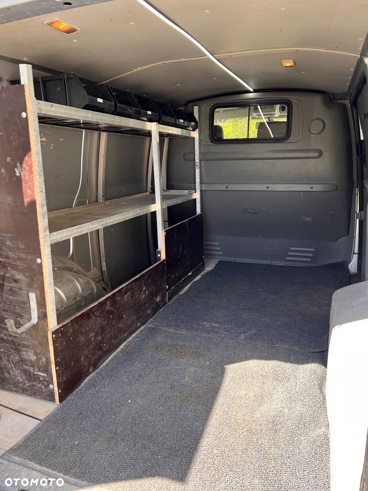 Volkswagen T5 - 8