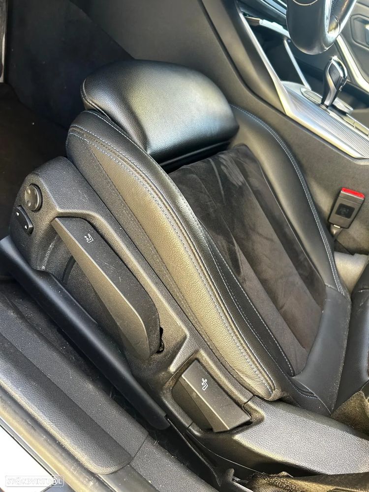 BMW 330 i Aut. M Sport - 16