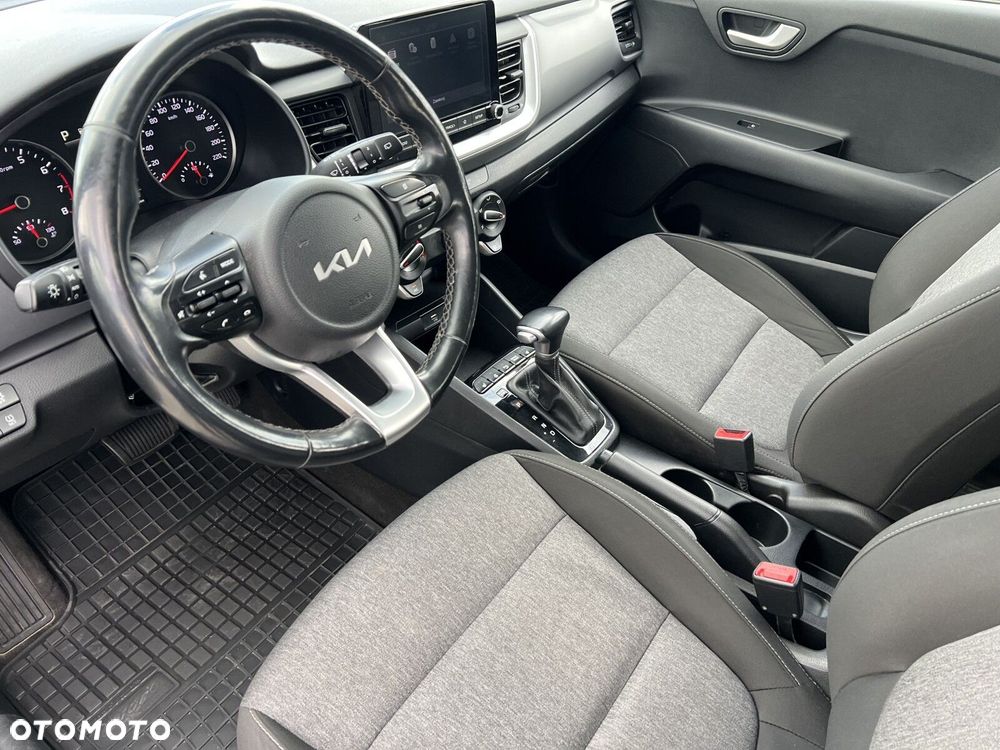 Kia Stonic - 10