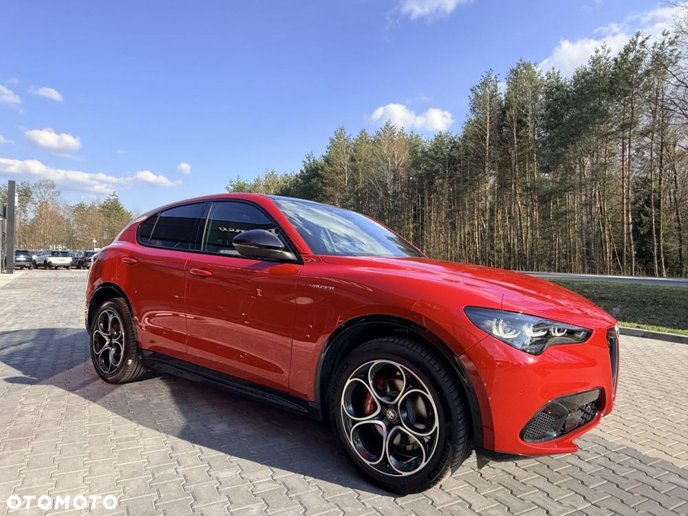 Alfa Romeo Stelvio - 4