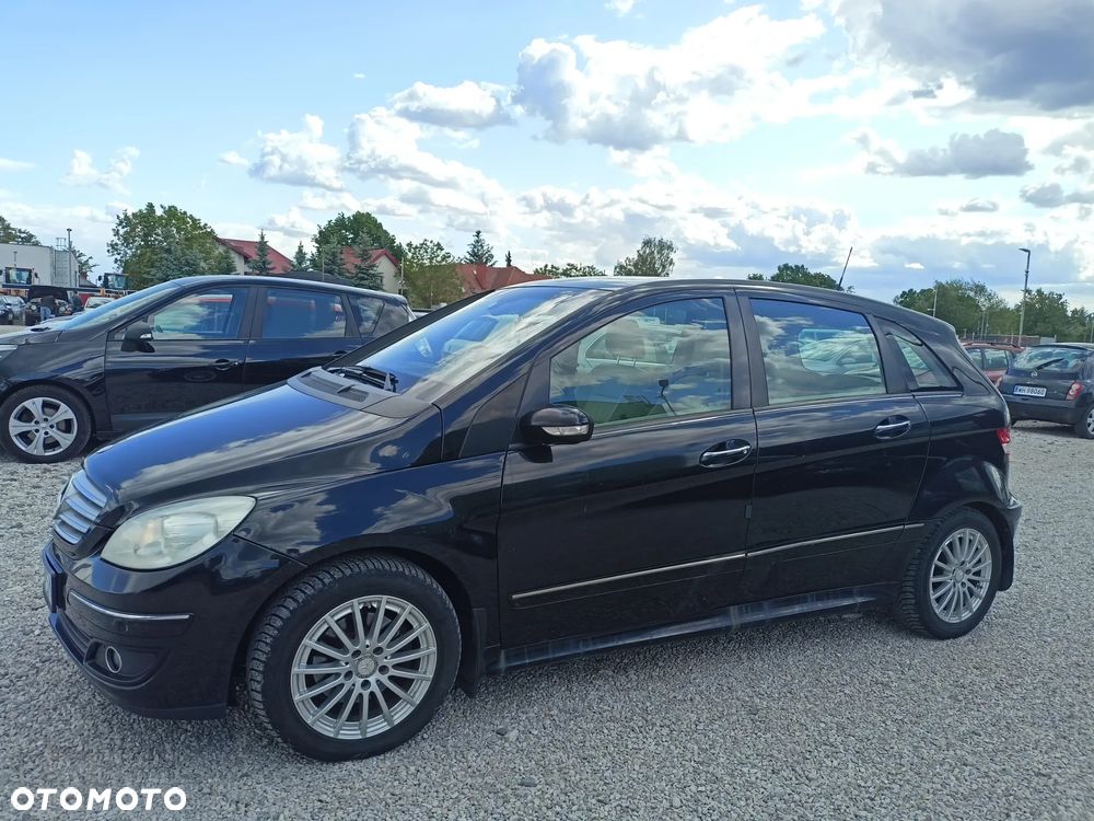 Mercedes-Benz Klasa B - 1