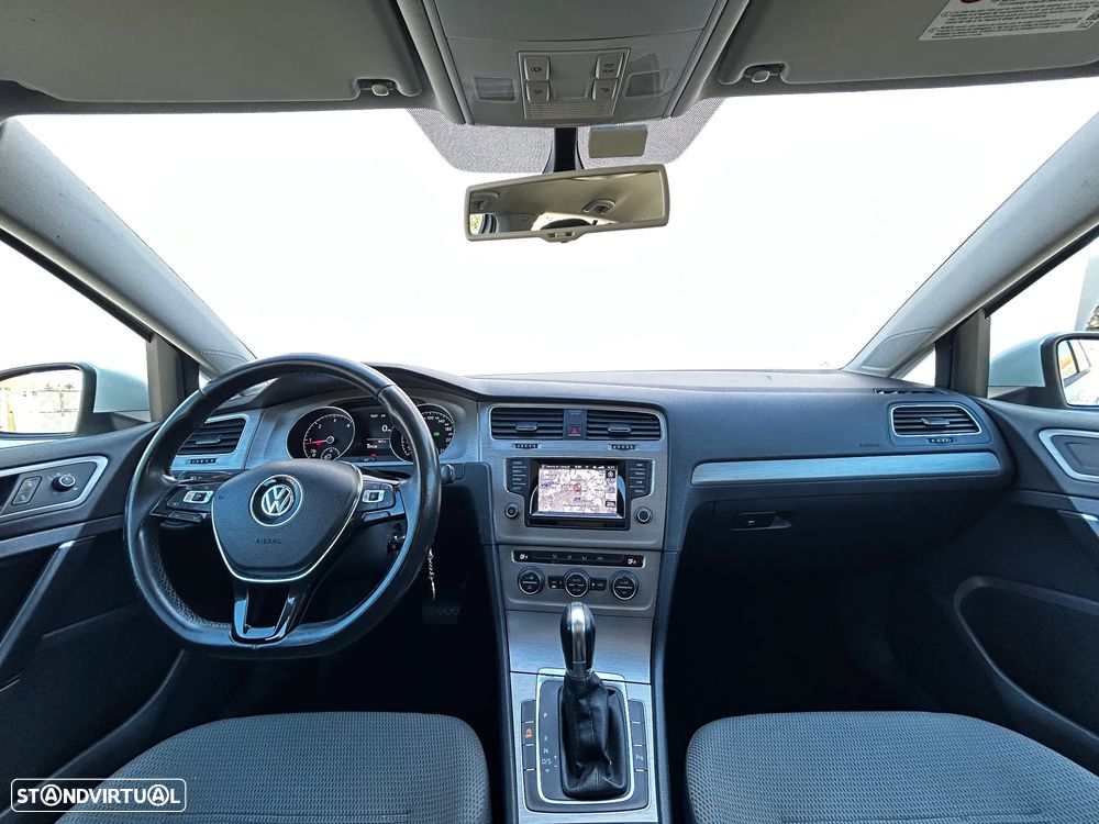 VW Golf Variant 1.6 TDi BlueMotion DSG Comfortline - 25