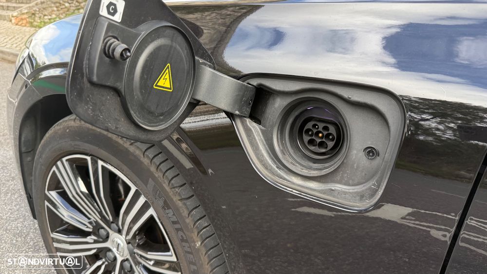 Volvo V60 2.0 T8 AWD TE Momentum - 32