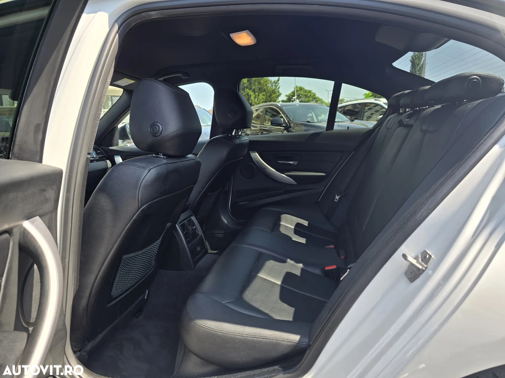 BMW Seria 3 - 11