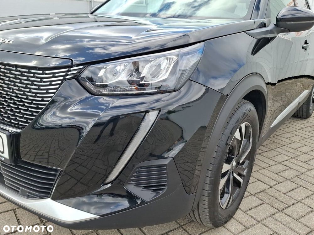Peugeot 2008 1.2 PureTech Allure S&S EAT8 - 17