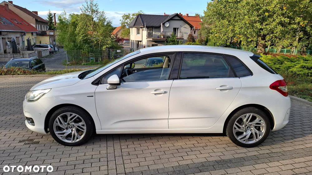 Citroën C4 1.6 VTi Exclusive - 5