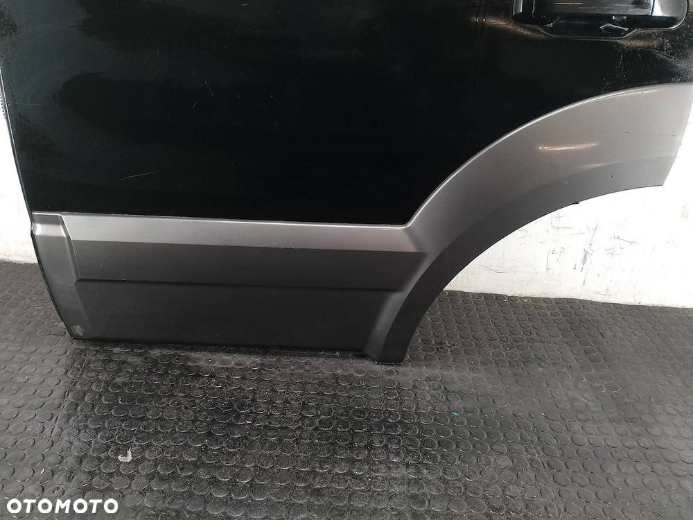 DRZWI TYŁ LEWY  KIA SORENTO I YC - 5