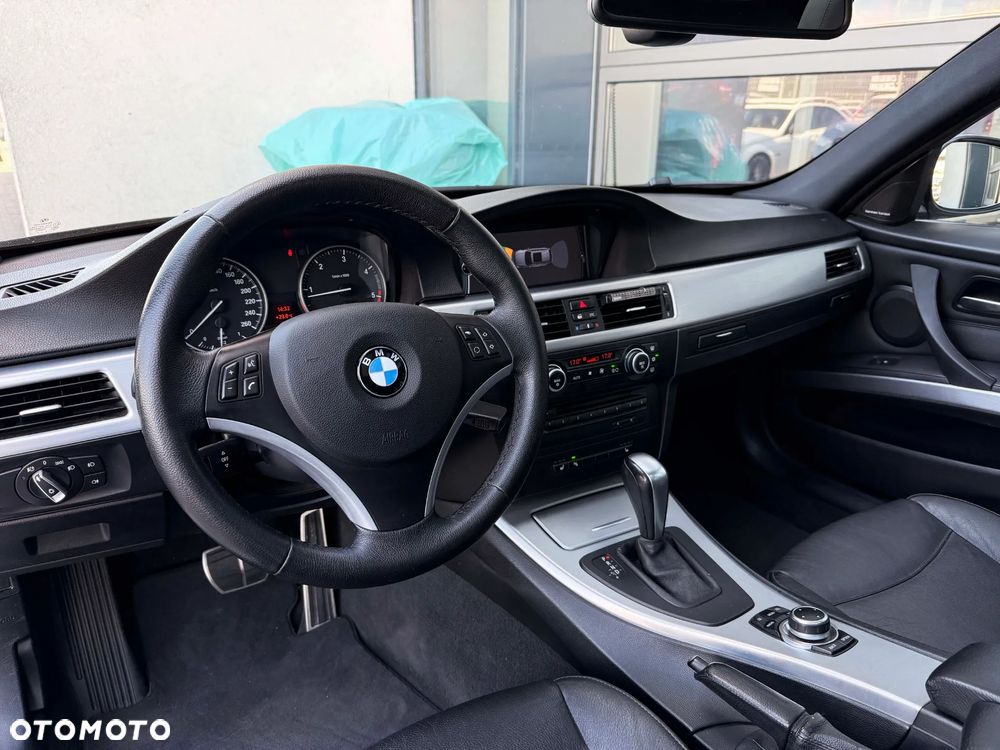 BMW Seria 3 320d DPF - 28