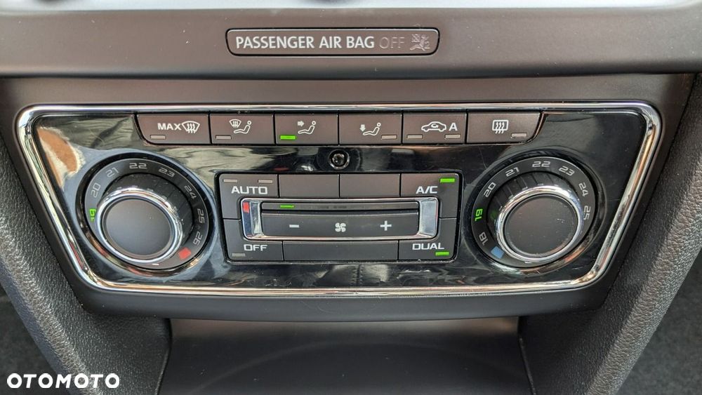 Skoda Superb 1.6 TDI Active Greenline - 28