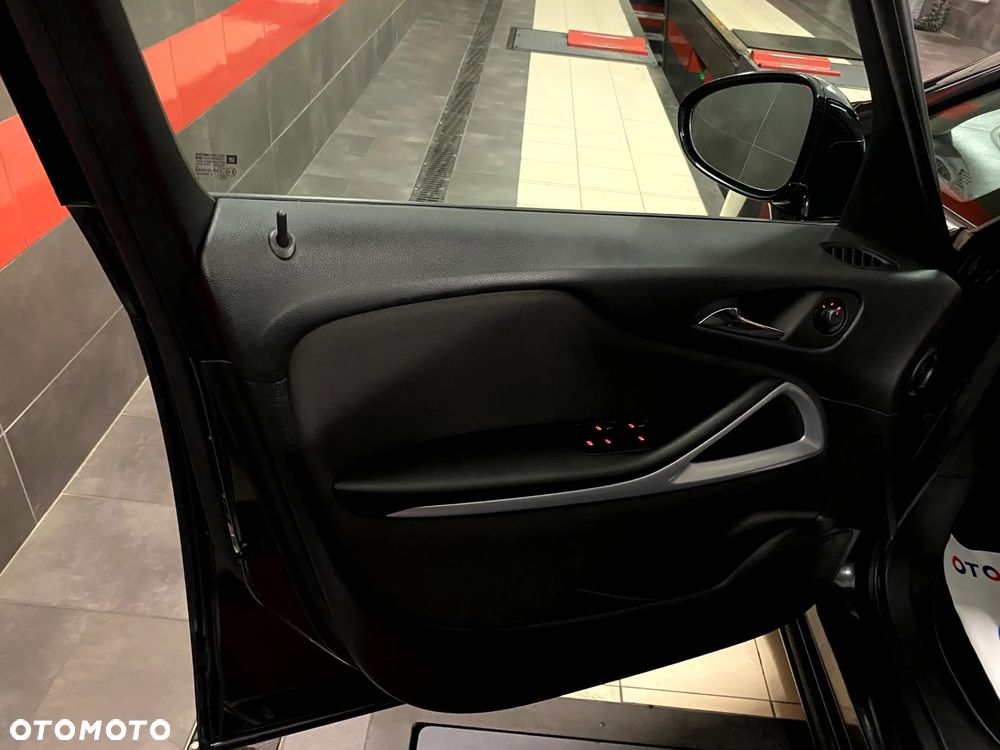 Opel Zafira 1.4 T Cosmo - 11