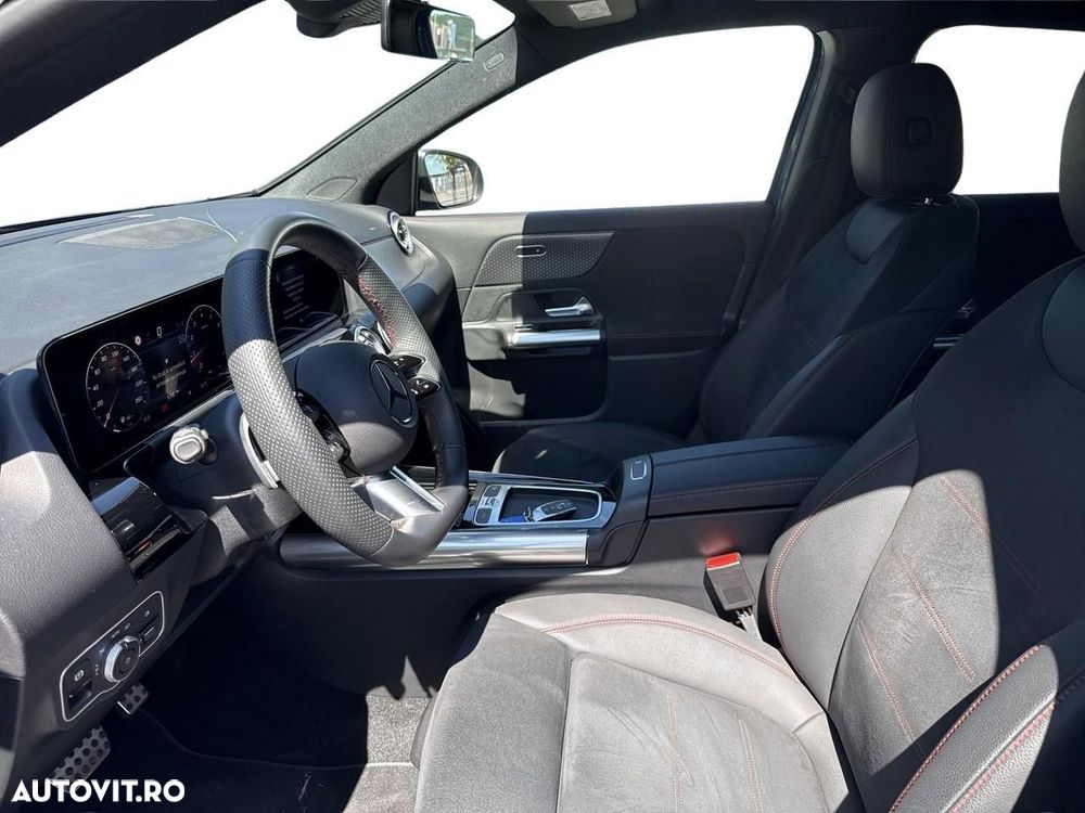 MERCEDES-BENZ GLA 2023 — imagine 12