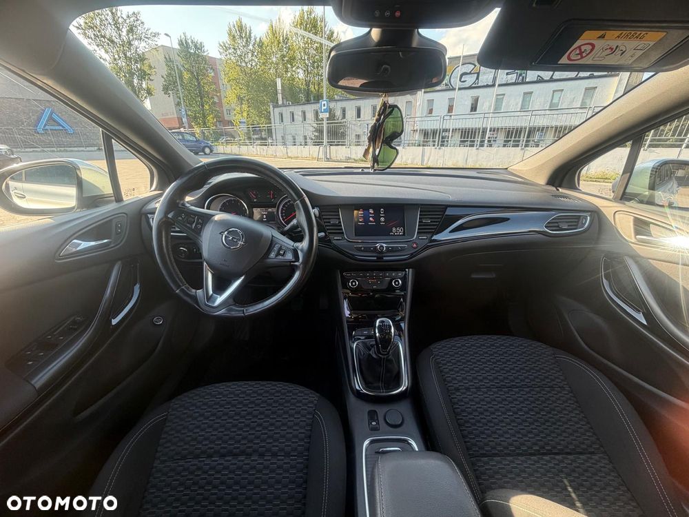 Opel Astra 1.4 T Dynamic - 28