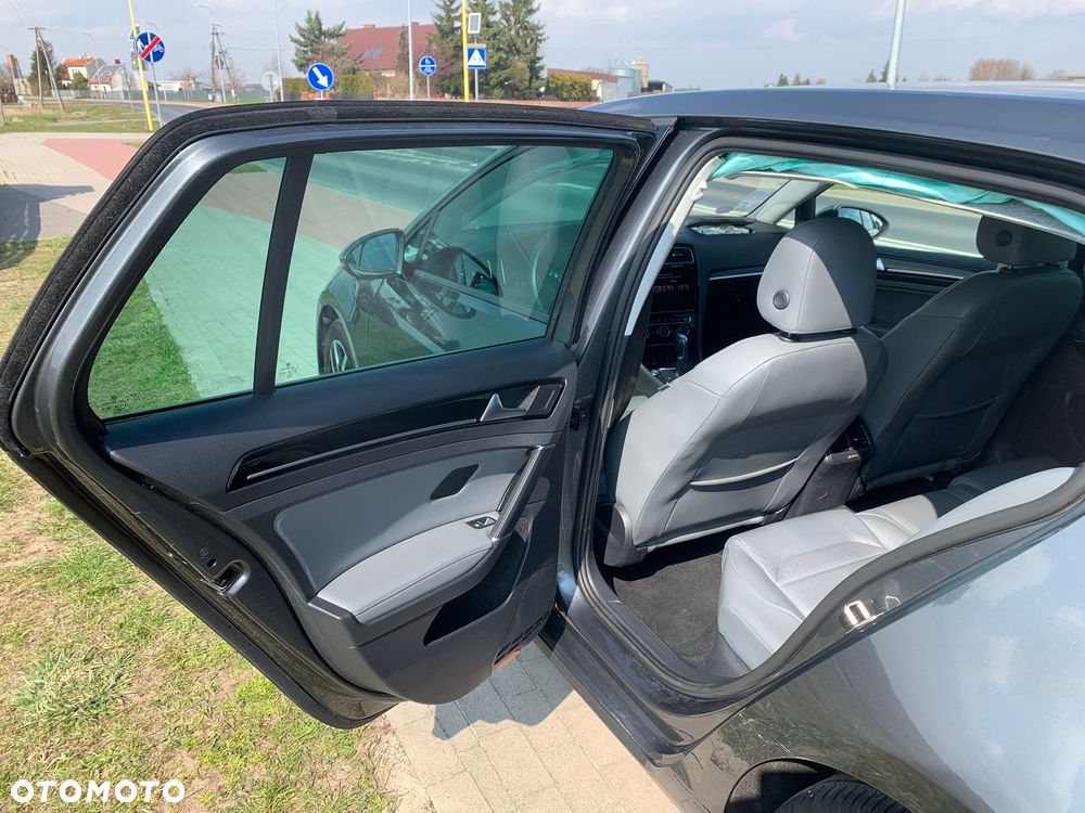 Volkswagen Golf 1.4 TSI BMT Comfortline DSG - 22