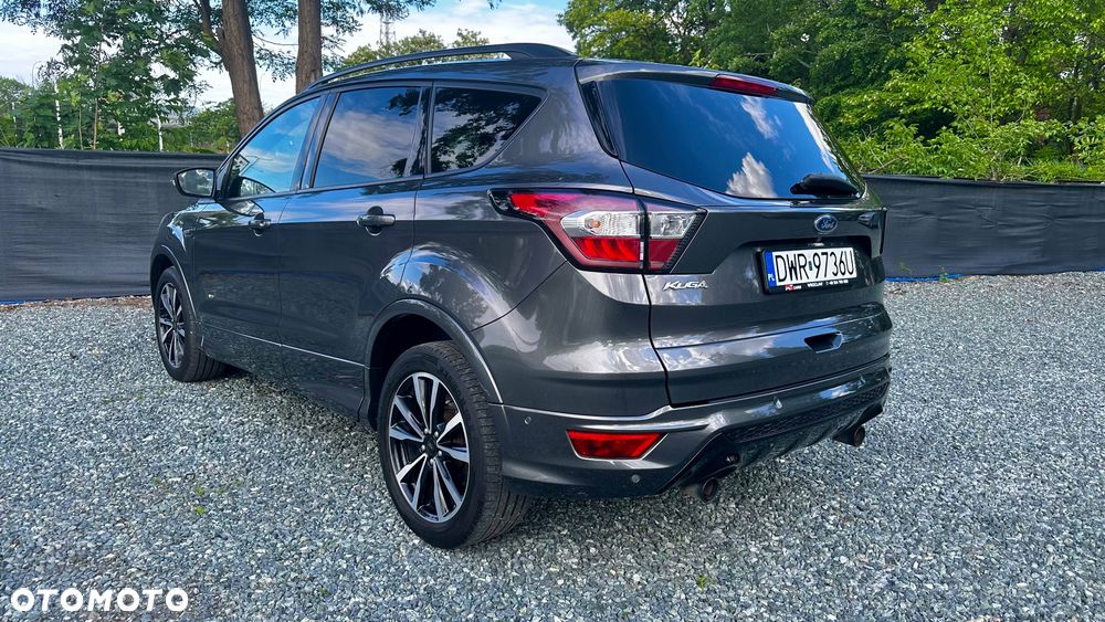 Ford Kuga 2.0 TDCi 4x4 ST-Line - 5