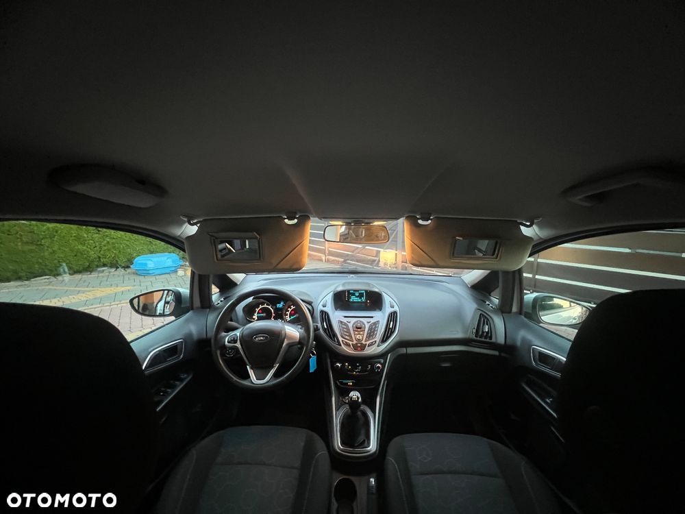 Ford B-MAX - 36