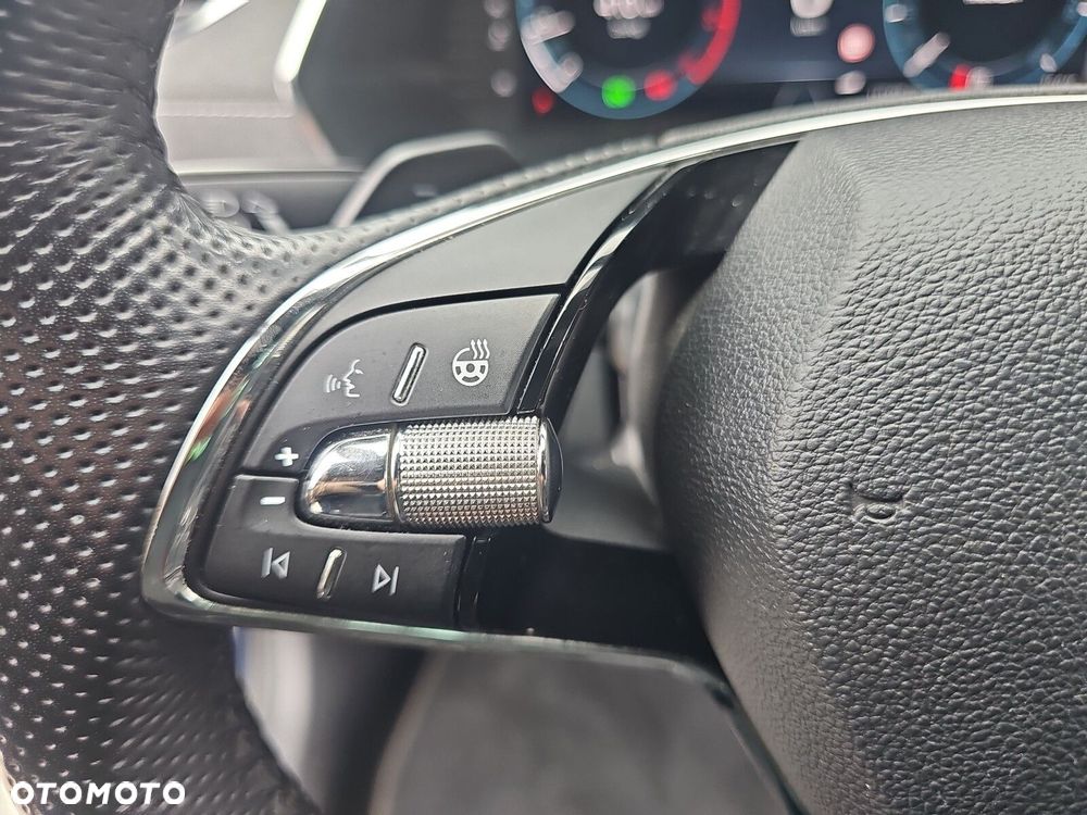 Skoda Octavia 2.0 TDI Style DSG - 22