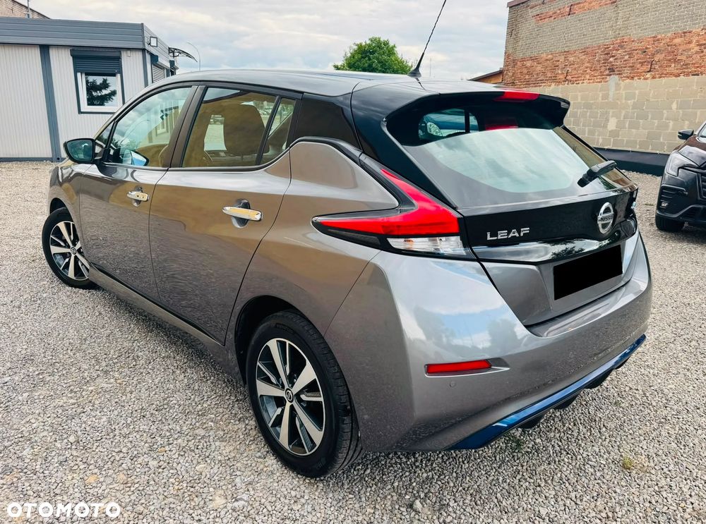 Nissan Leaf 40 kWh Acenta - 4