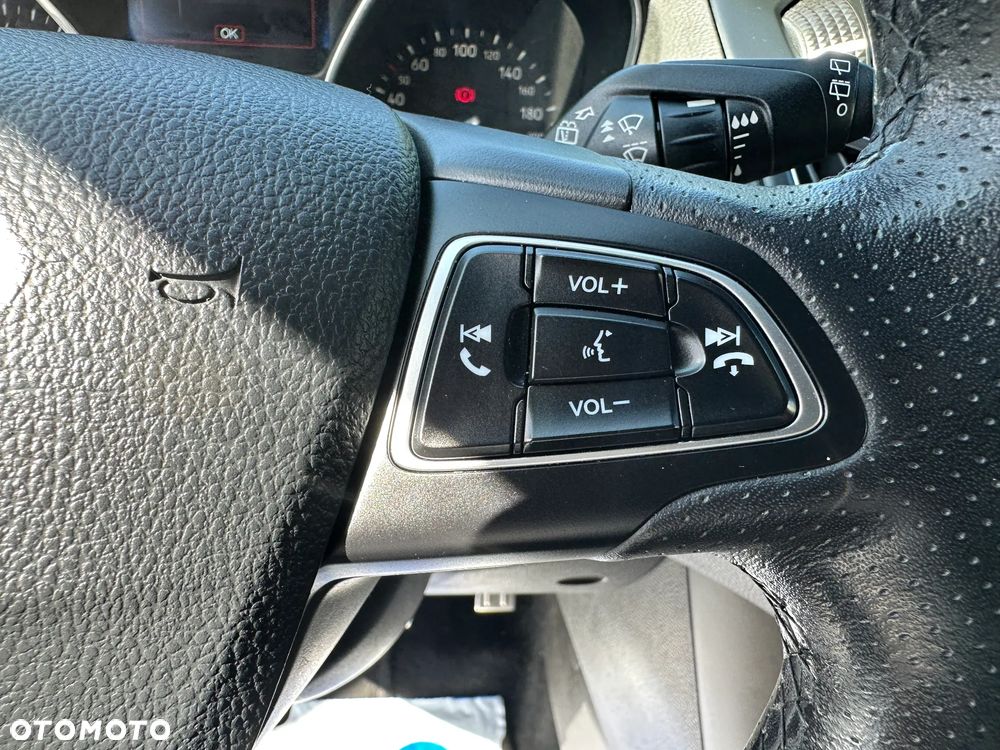 Ford Focus 1.0 EcoBoost ST-Line - 19
