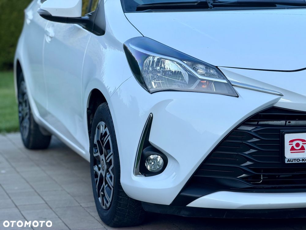 Toyota Yaris 1.5 Dynamic - 11
