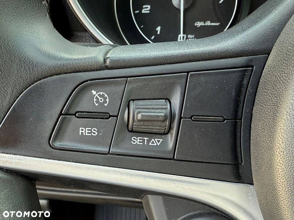 Alfa Romeo Giulia 2.0 Turbo Super - 15