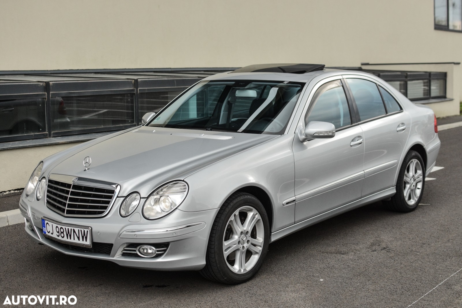 Mercedes-Benz E 280 CDI 4Matic Automatik Avantgarde DPF BusinessEDITION - 27