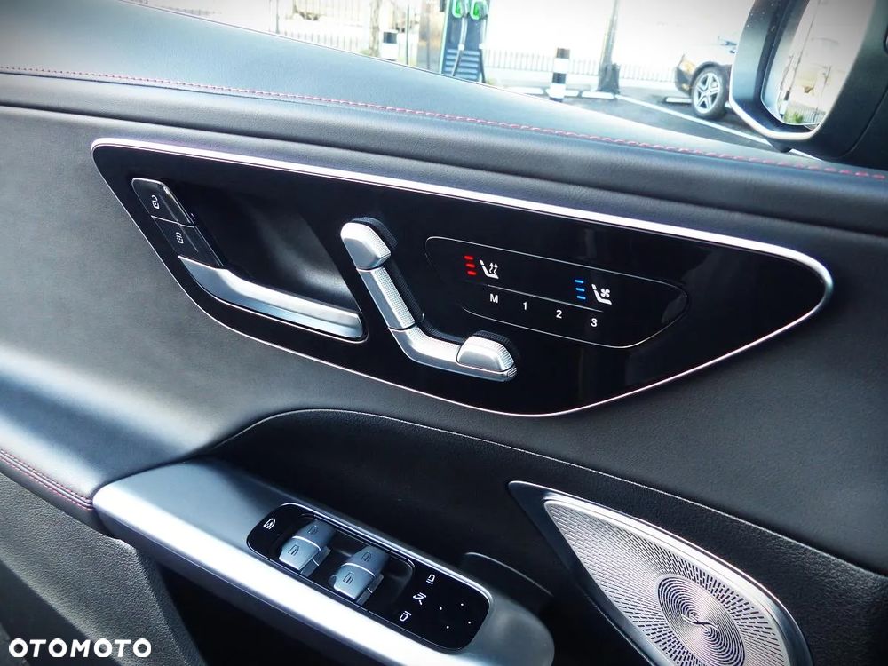 Mercedes-Benz Klasa C AMG 43 4Matic AMG Speedshift MCT9G - 23