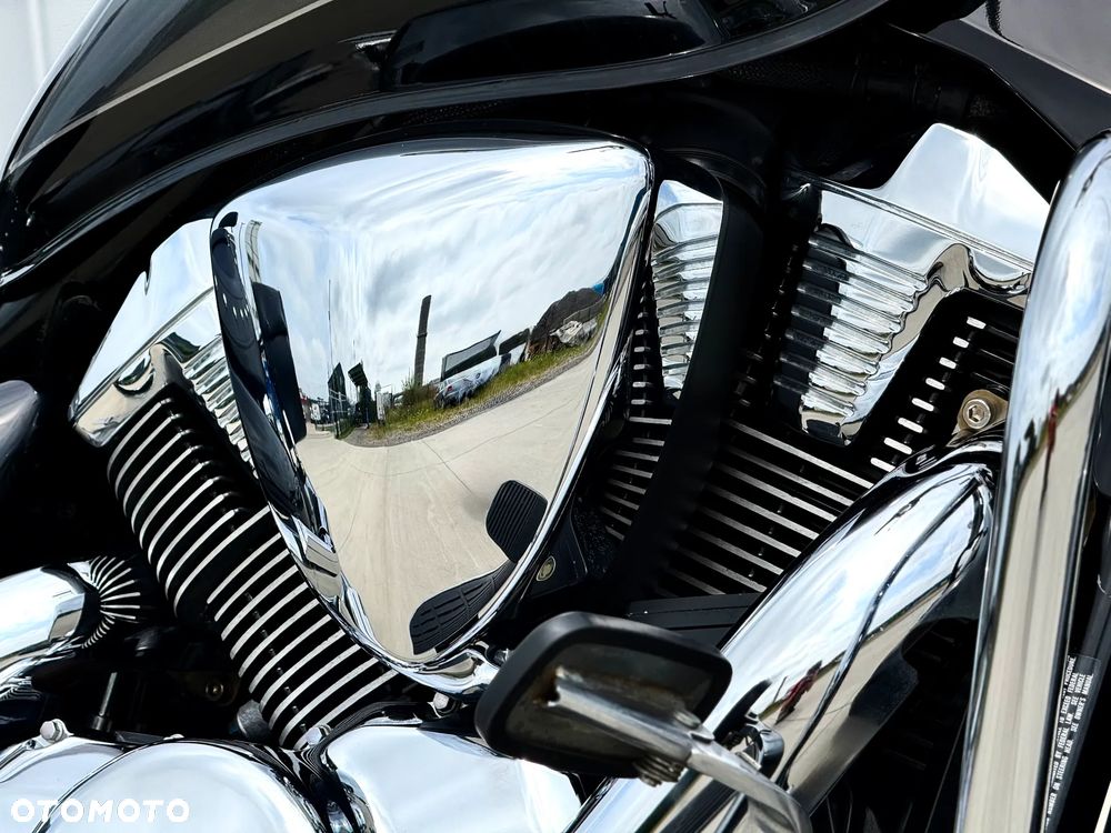 Suzuki Boulevard - 38