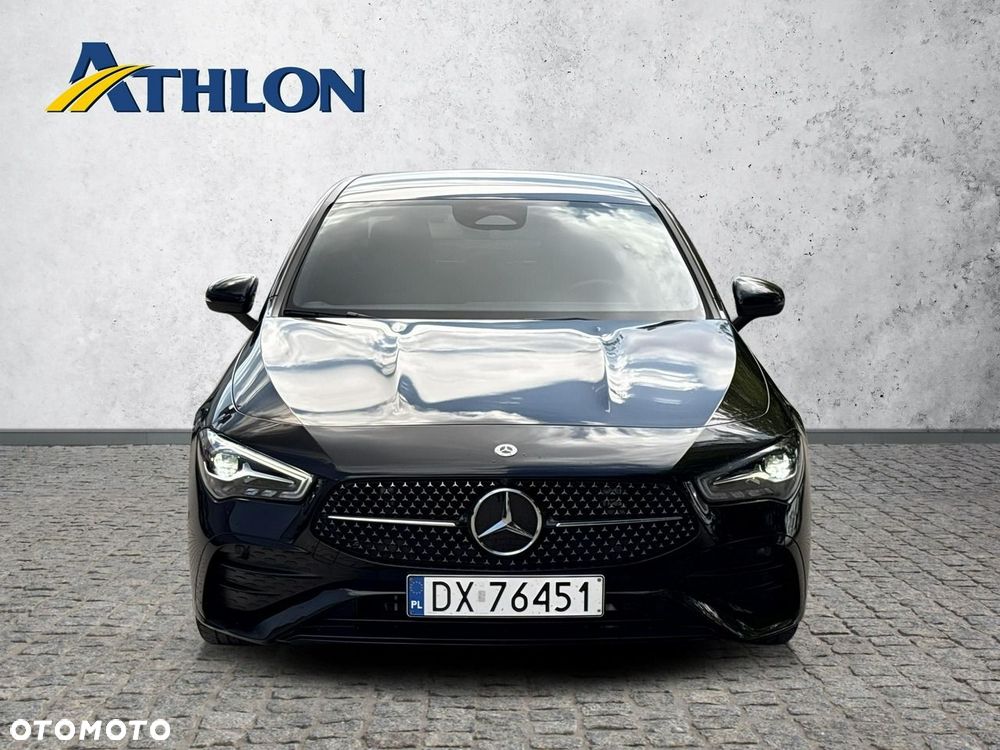 Mercedes-Benz CLA 200 7G-DCT - 8