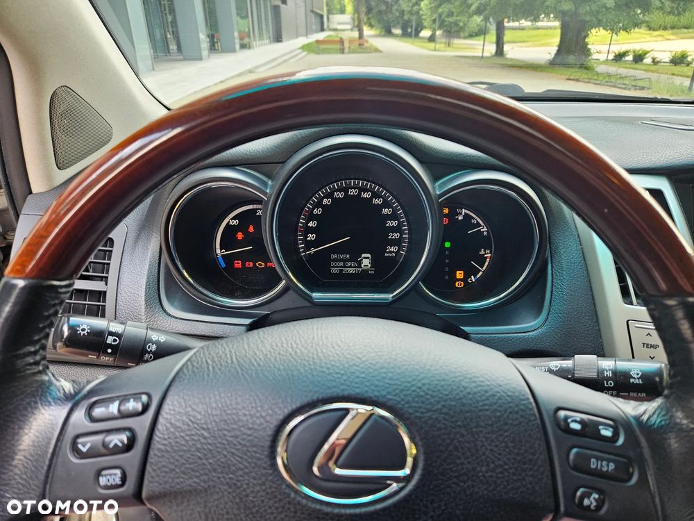 Lexus RX 400h Prestige - 37