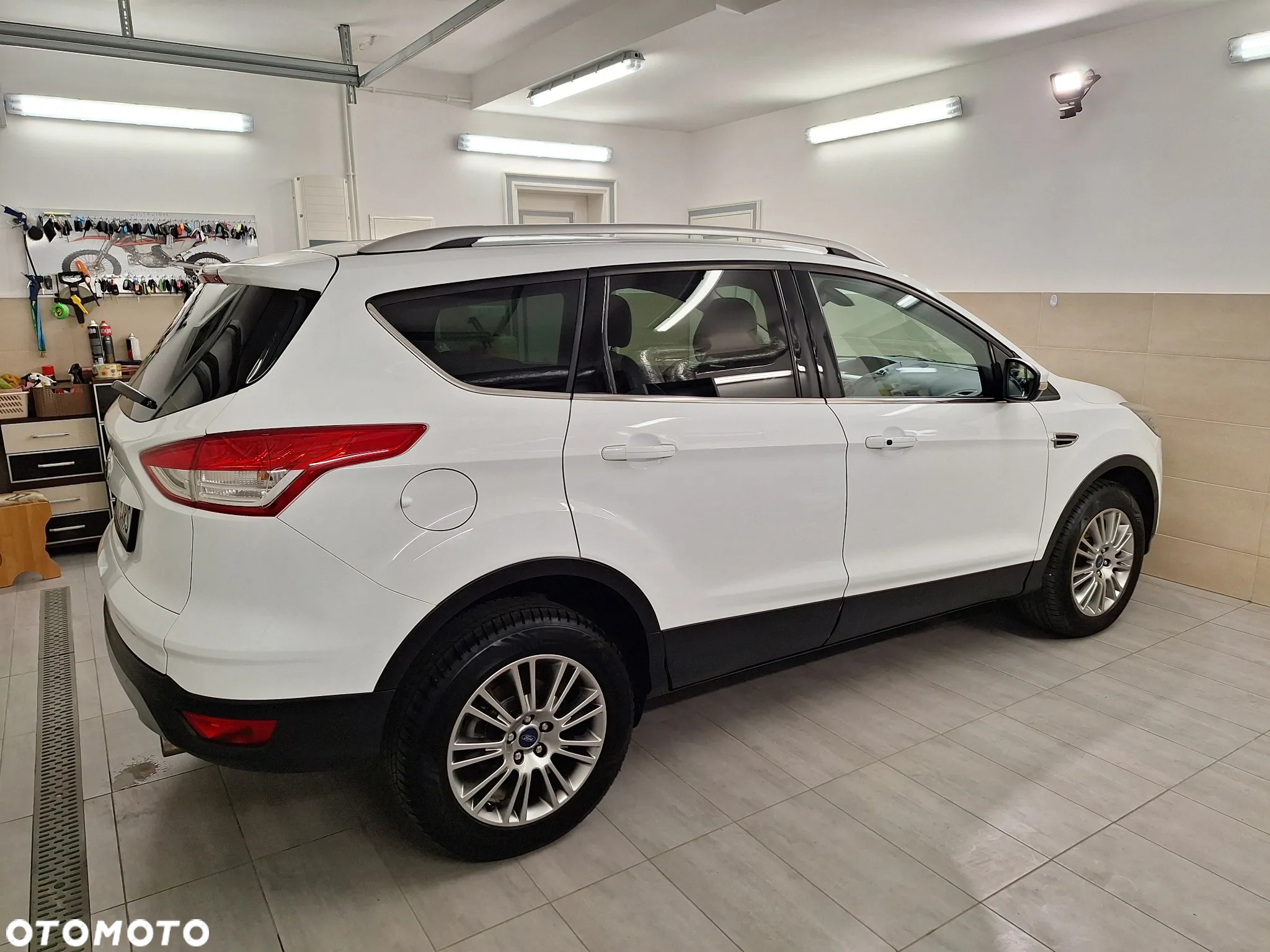 Ford Kuga 2.0 TDCi 4WD Titanium - 13