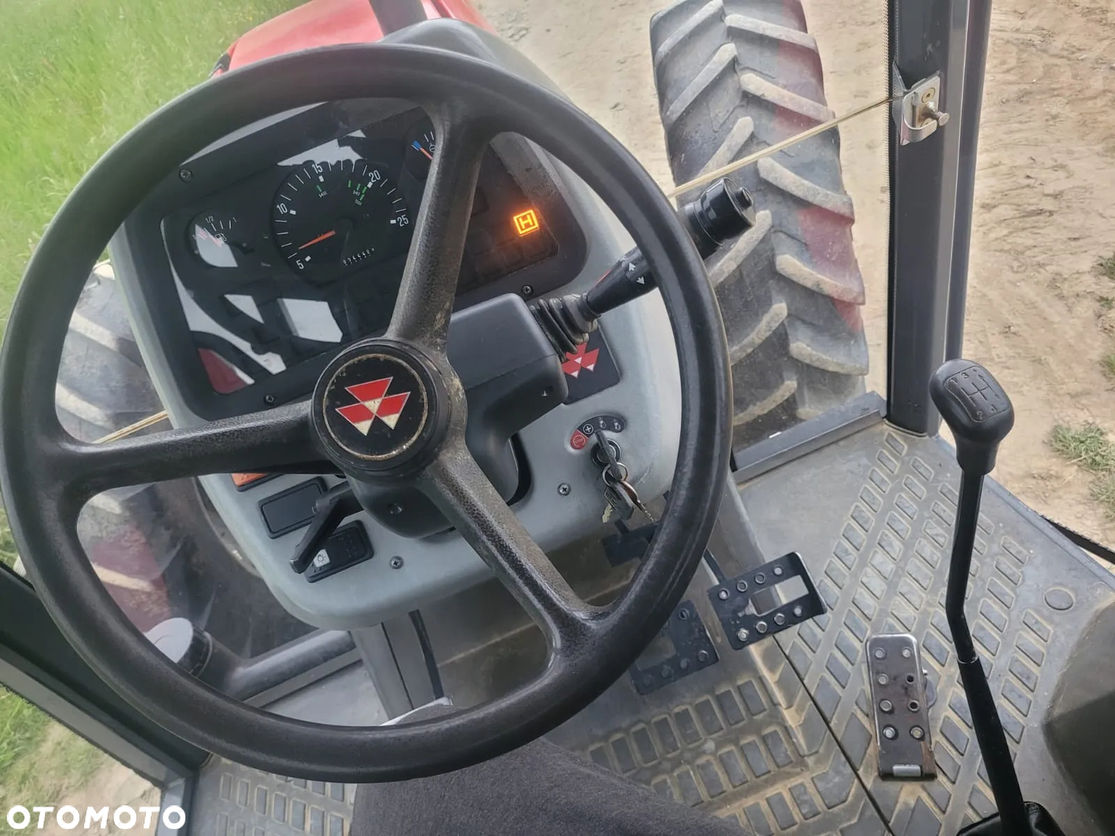 Massey Ferguson 4270 - 4