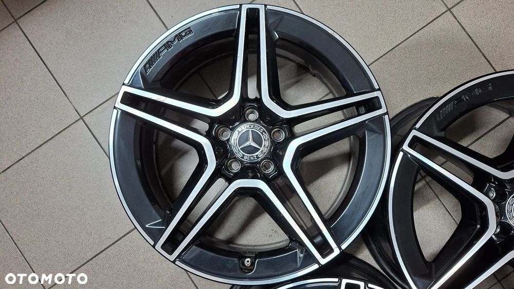 Felgi Aluminiowe 19 Mercedes GLC W253 AMG 5x112 ET 38 - 11