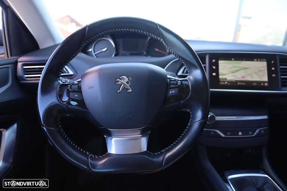 Peugeot 308 SW 1.6 BlueHDi Style - 12
