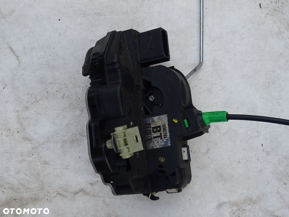 OPEL INSIGNIA ZAMEK DRZWI PRAWYCH TYLNYCH PRAWY TYŁ EUROPA 6-PIN - 6