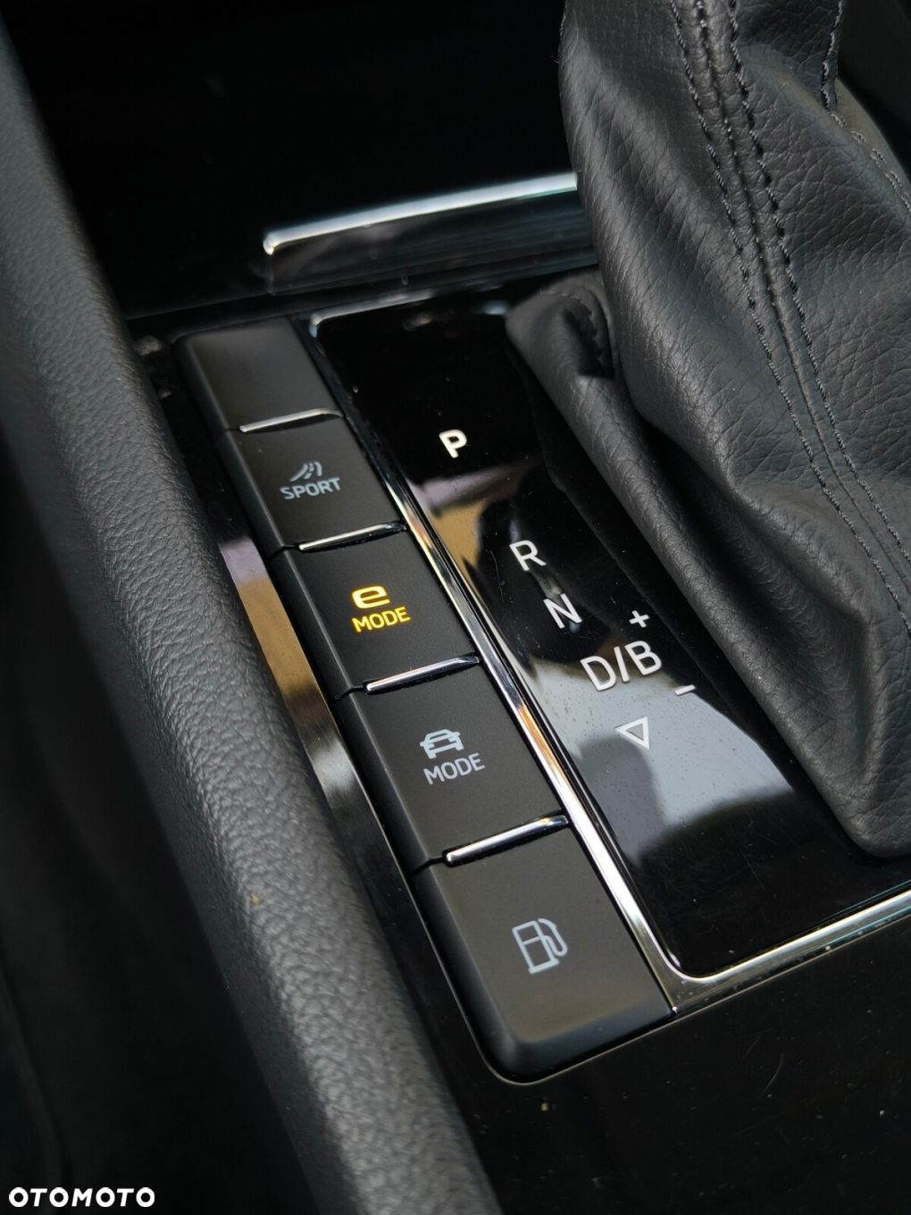 Skoda Superb 1.4 TSI Plug-In Hybrid L&K DSG - 22