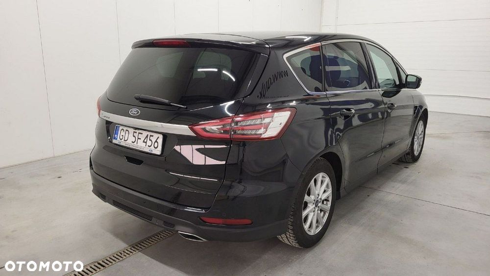 Ford S-Max 2.0 TDCi 4WD Titanium PowerShift - 6