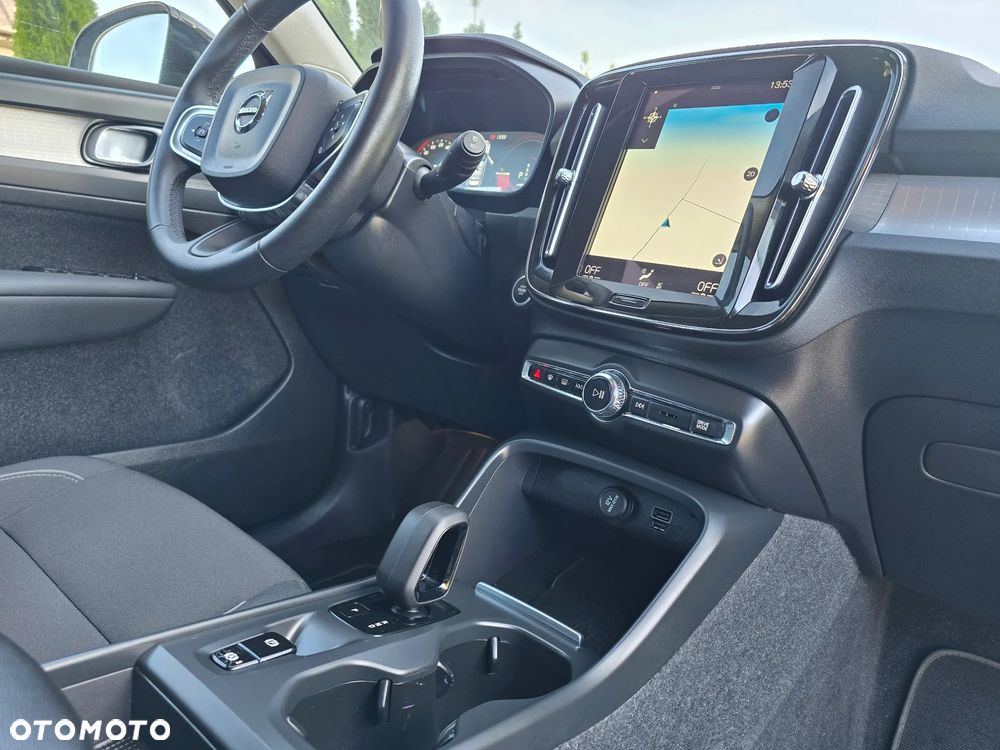 Volvo XC 40 - 21