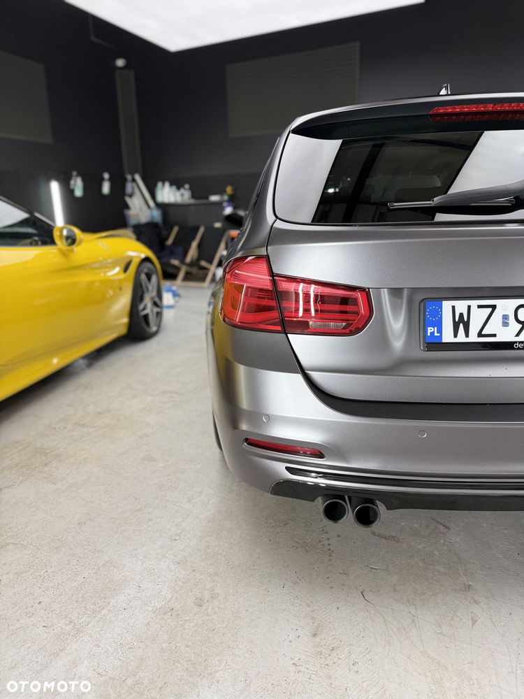 BMW Seria 3 320d Sport Line - 14