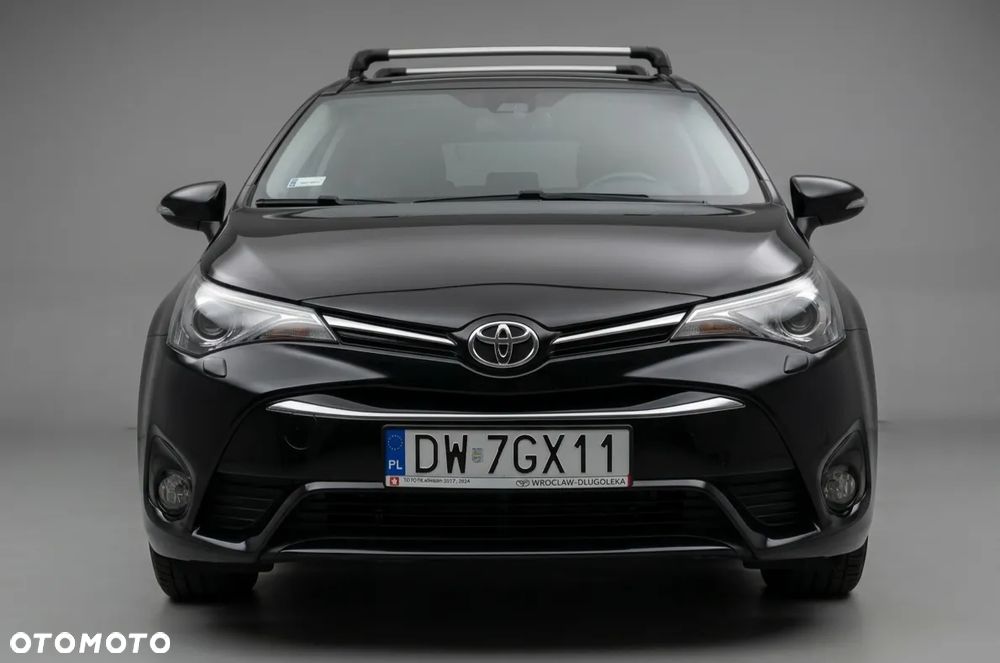 Toyota Avensis 1.8 Prestige - 14
