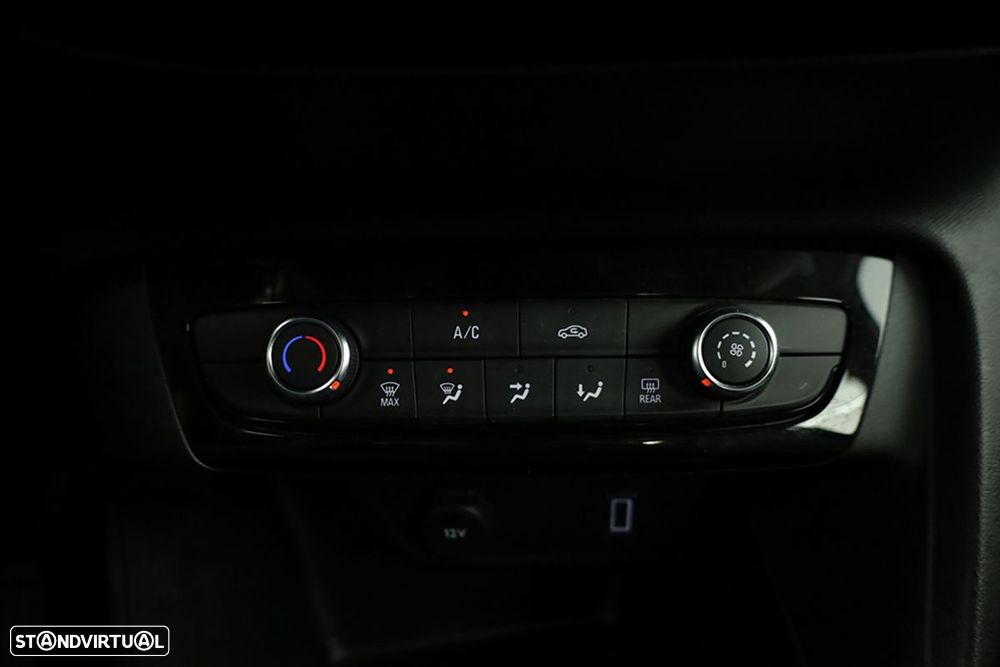 Opel Corsa 1.2 T - 12