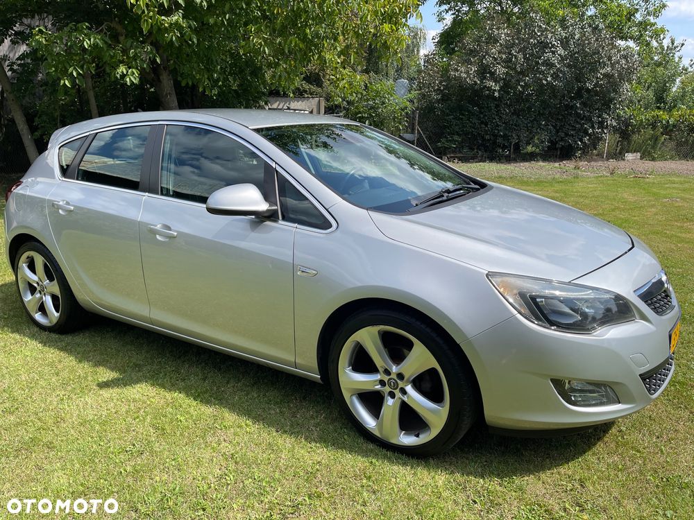 Opel Astra - 4