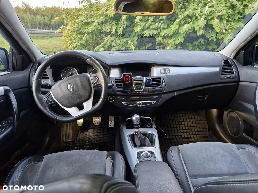 Renault Laguna 2.0 GT Turbo - 10