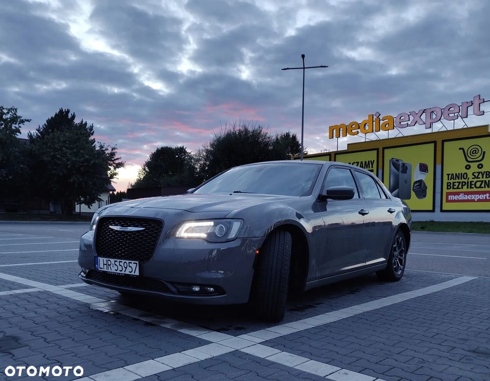 Chrysler 300s - 2