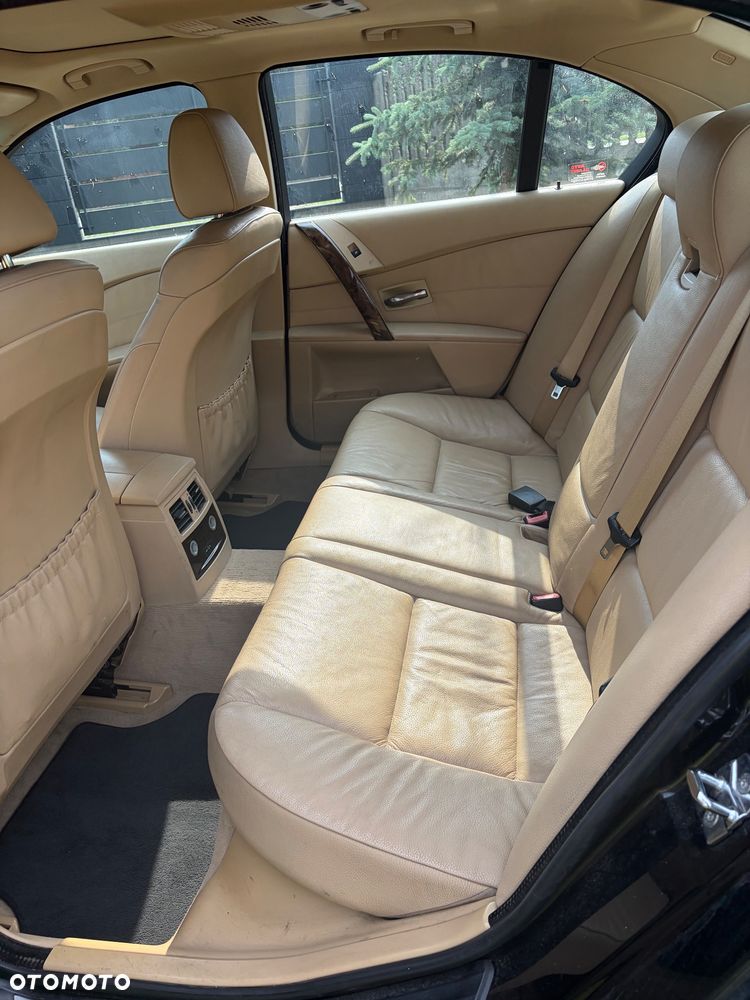 BMW Seria 5 - 8