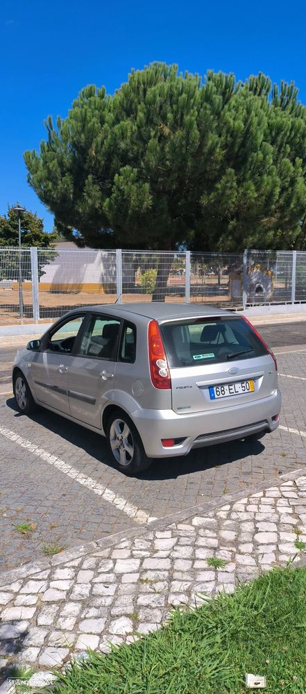 Ford Fiesta 1.4 TDCI Zetec - 3