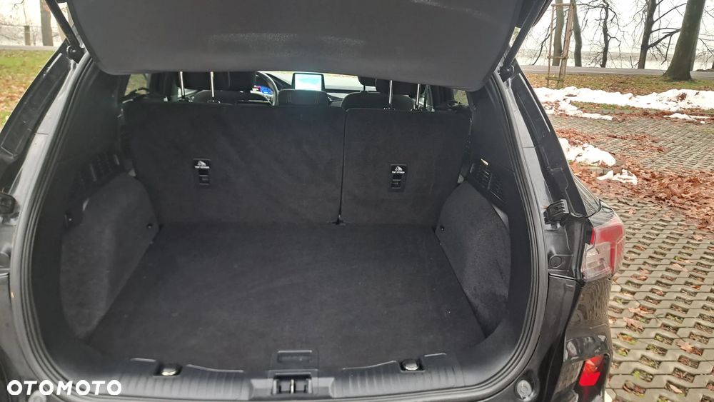 Ford Kuga 1.5 EcoBlue ST-LINE - 16