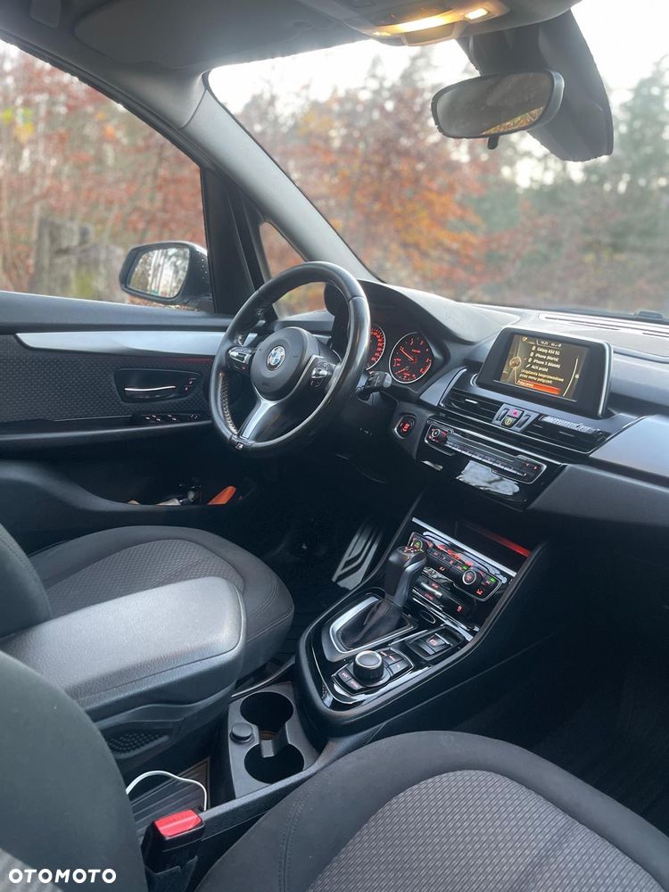 BMW Seria 2 220d Gran Tourer xDrive M Sport - 8