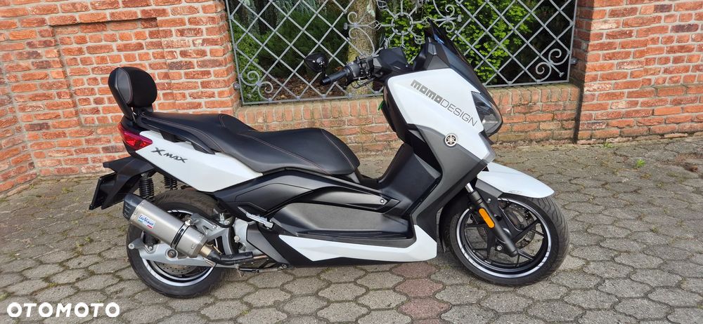 Yamaha X-max - 12
